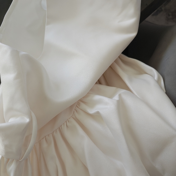 Us Angels Ivory Sleeveless Formal Dress - Picture 6 of 7